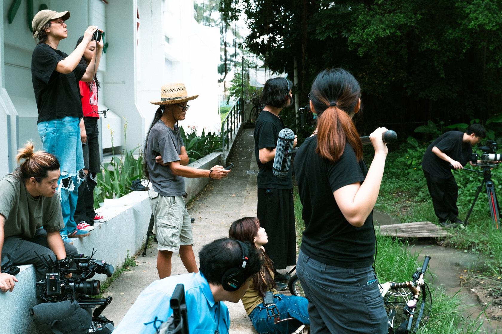 由一班電影工作者成立的「浪映画」,首套作品《野草》。