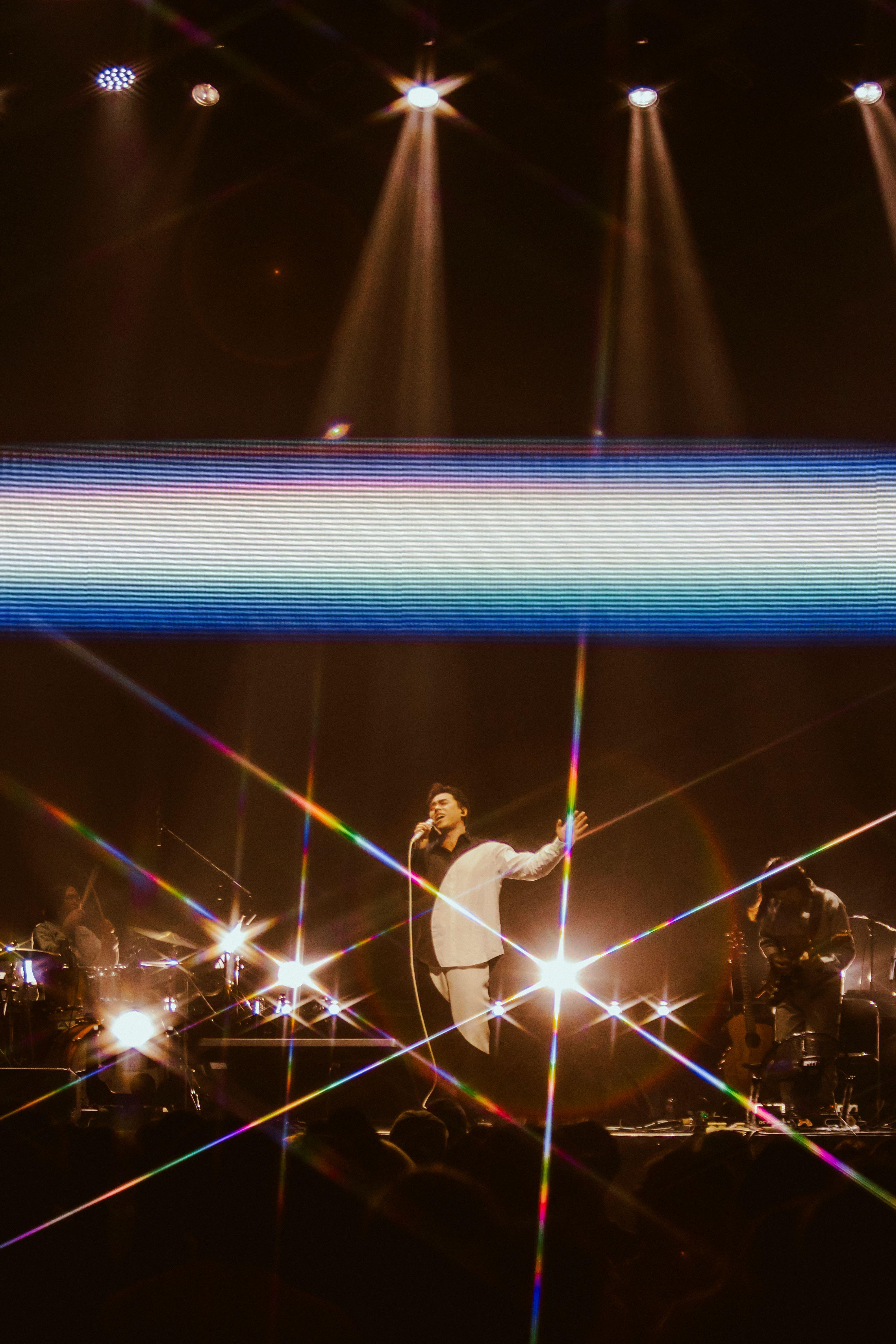 HUSH的聲線魔力,讓現場陷入有點愀心又恬靜的氣氛。