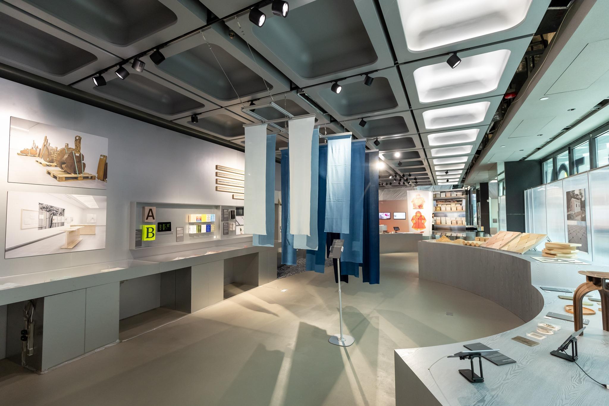 各地的視覺藝術家,提供展品給予「傳檔」展覽。