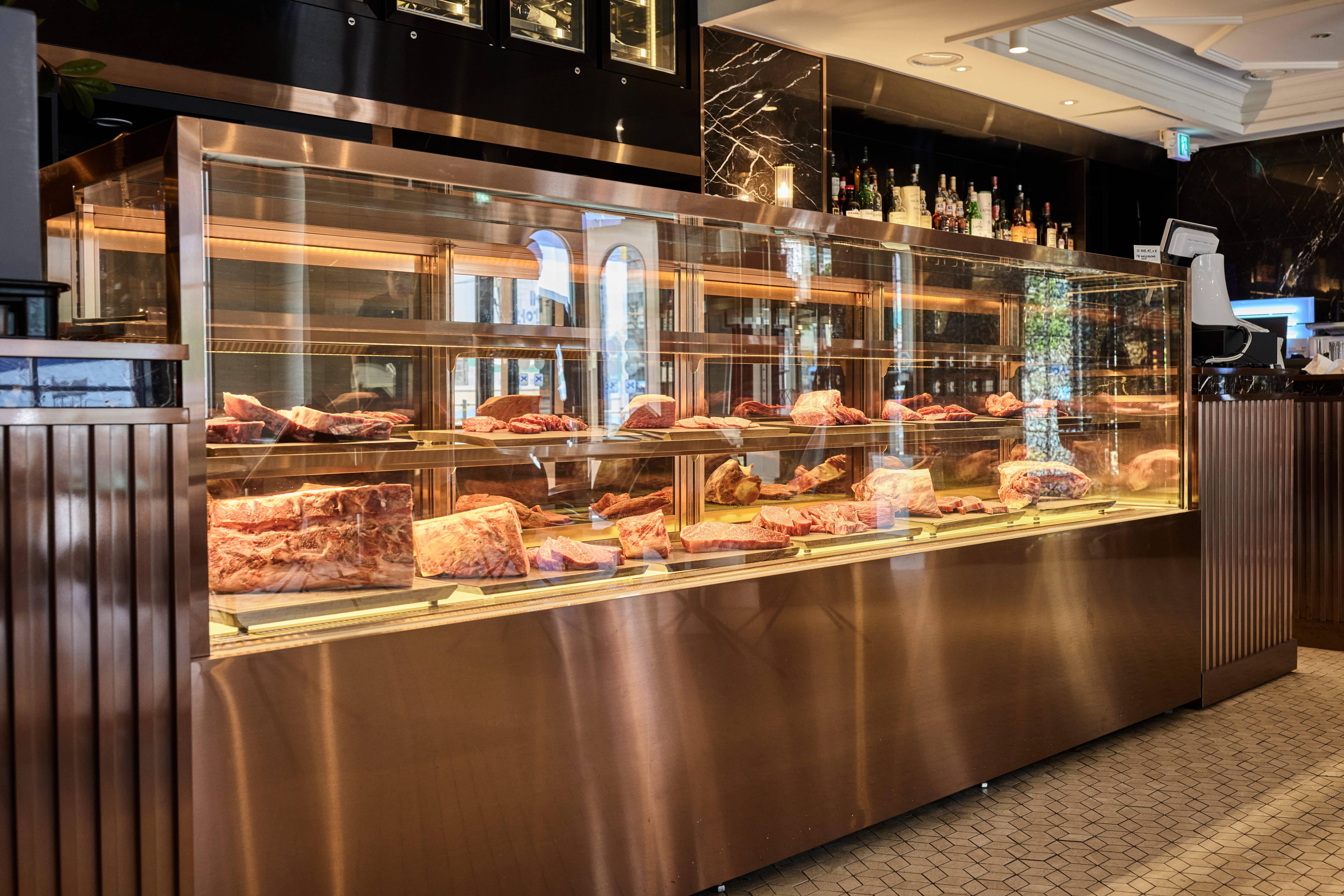 韓國首爾著名烤肉店Born and Bred附設鮮肉店。