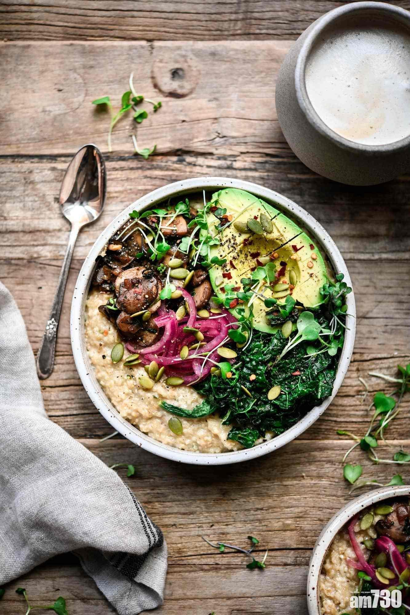 早餐食譜|牛油果及羽衣甘藍都是知名的super food (crowdedkitchen)