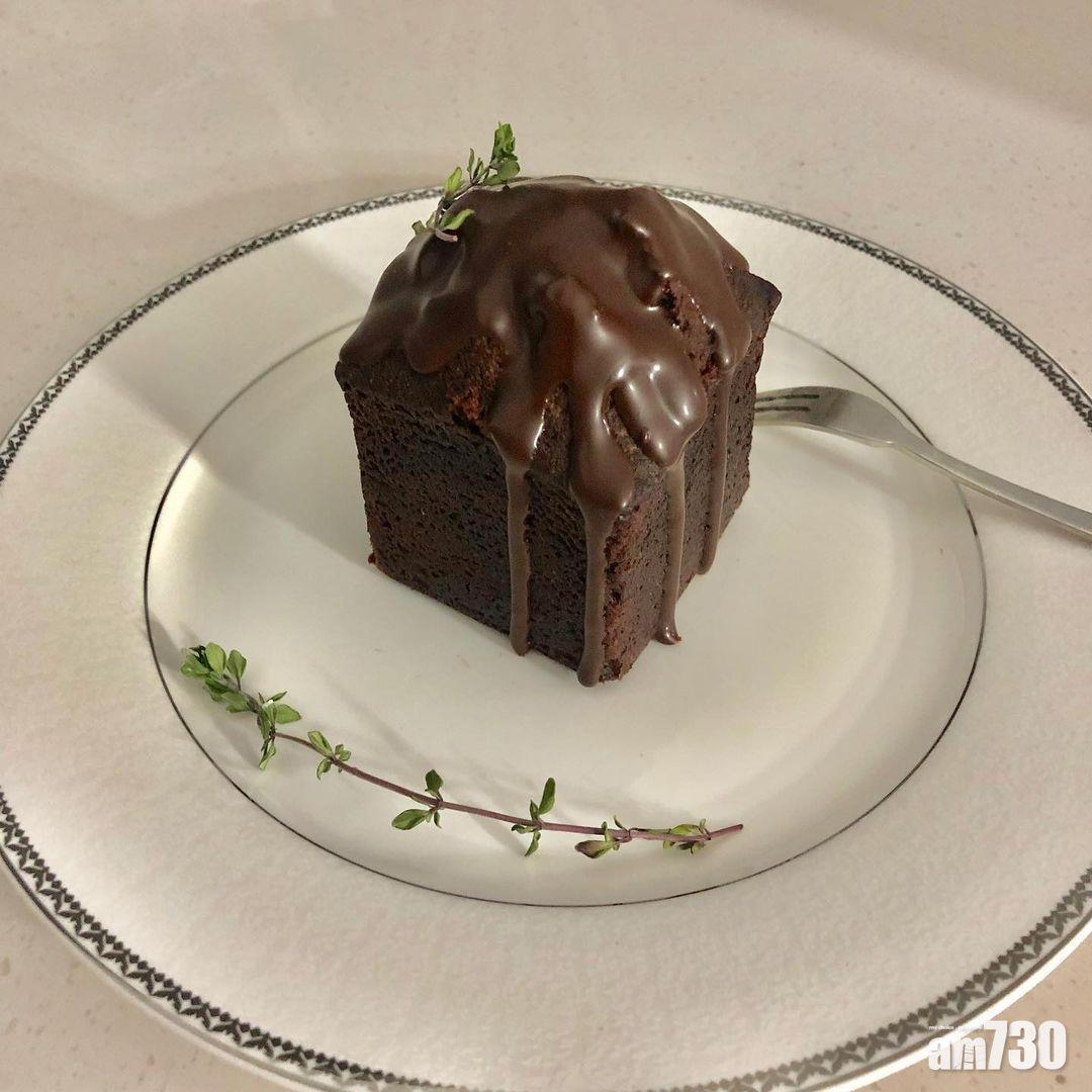 磅蛋糕食譜|朱古力味很吸引,朱古力控必食!(Instagram @soospace_)
