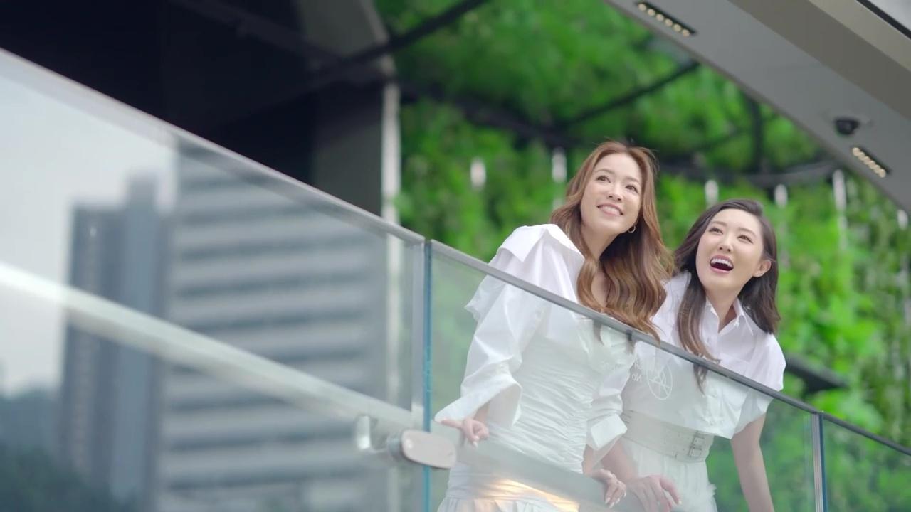 彭慧中、林秀怡