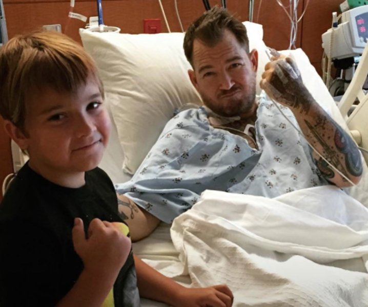 Meme圖 Success Kid真身Sammy Griner曾為父親籌募手術費用,利用人氣拯救了父親性命。