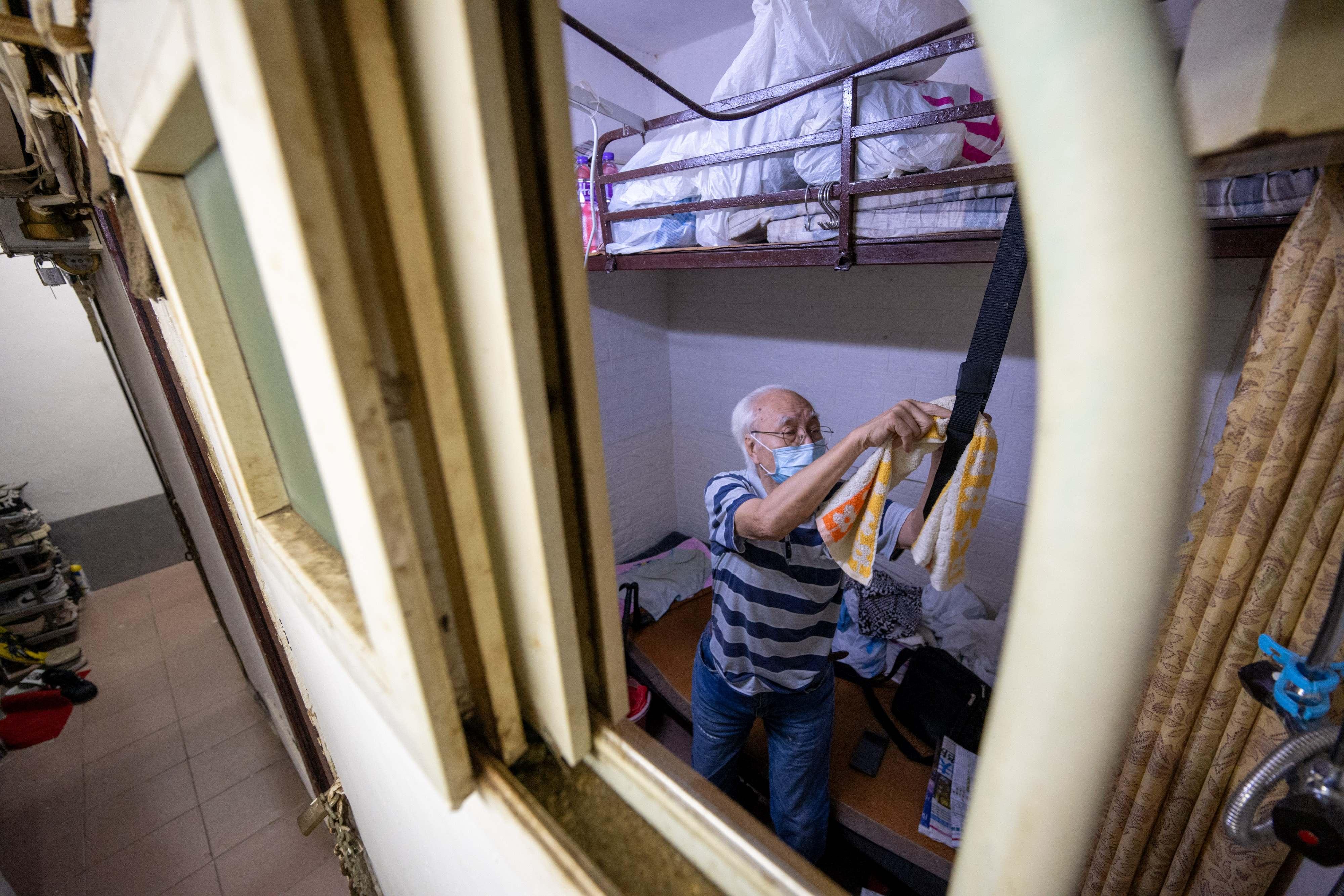 深水埗 世界居所日立法會議員探訪劣質劏房與基層居民對話記者會