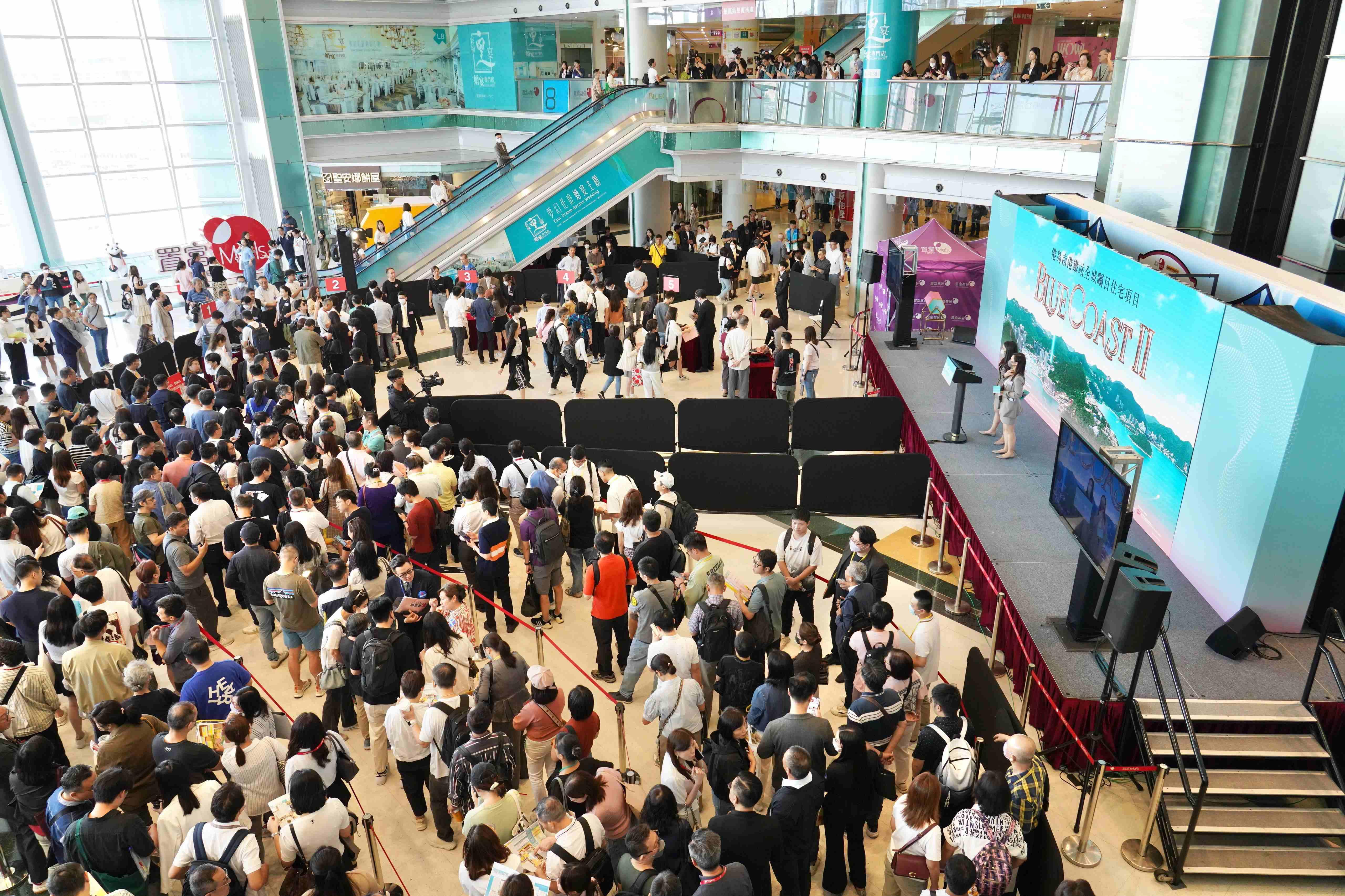 長實BlueCoastII銷售