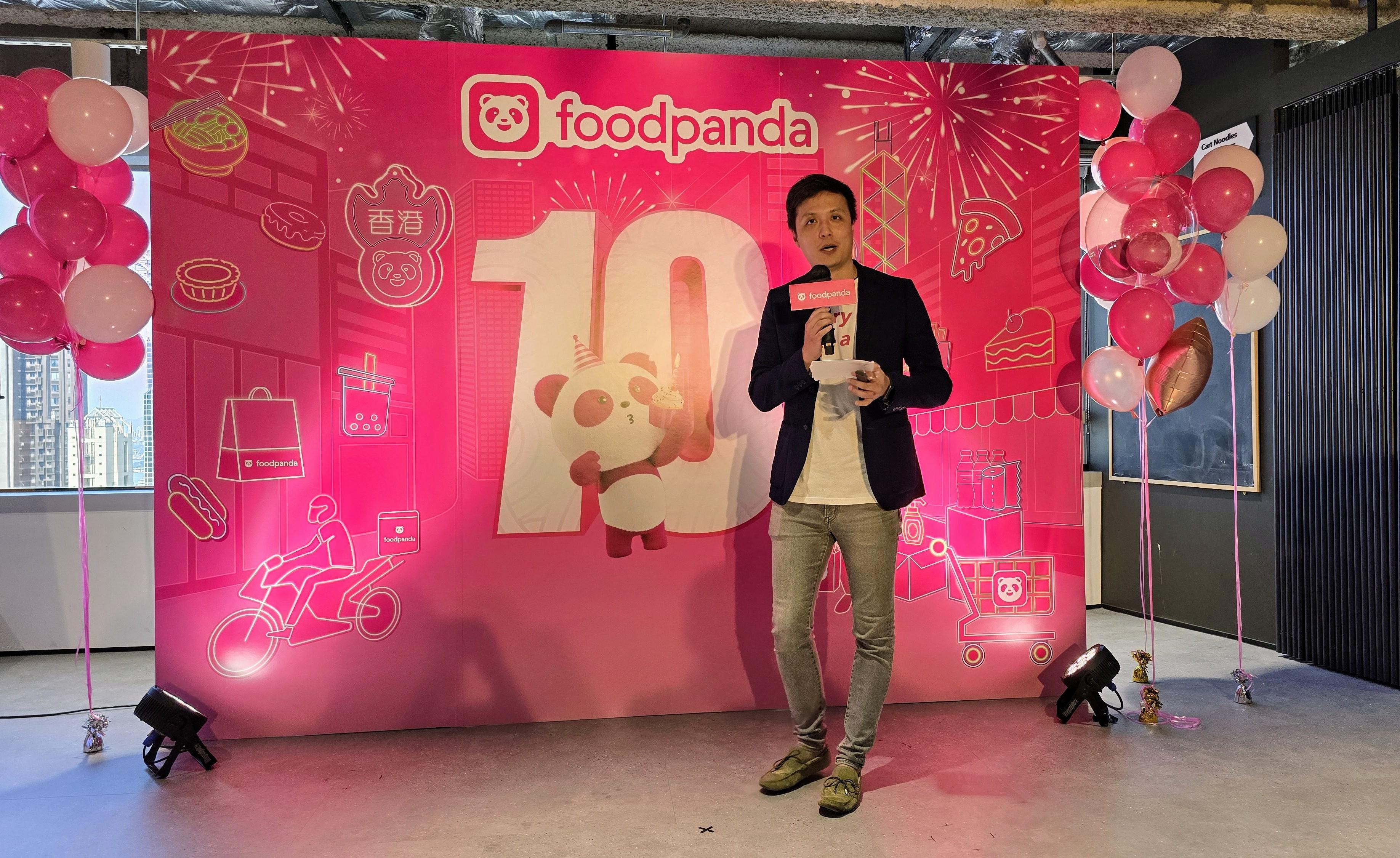 foodpanda香港行政總裁賴偉昕Ryan簡介了香港業務10年間的里程碑。