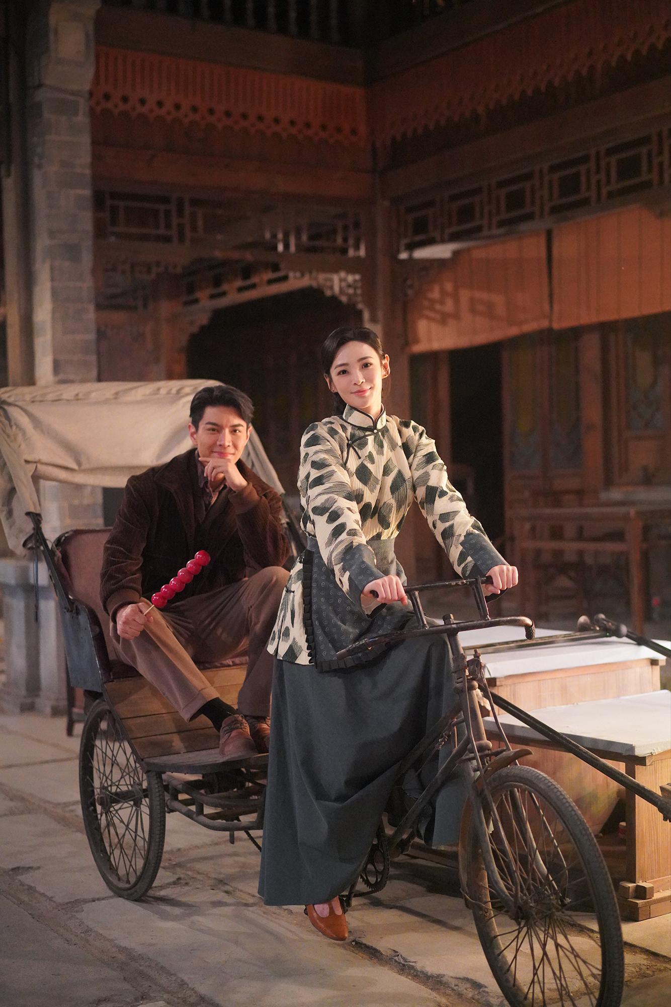 陳楨怡民初Look又真係幾靚同幾有年代感。