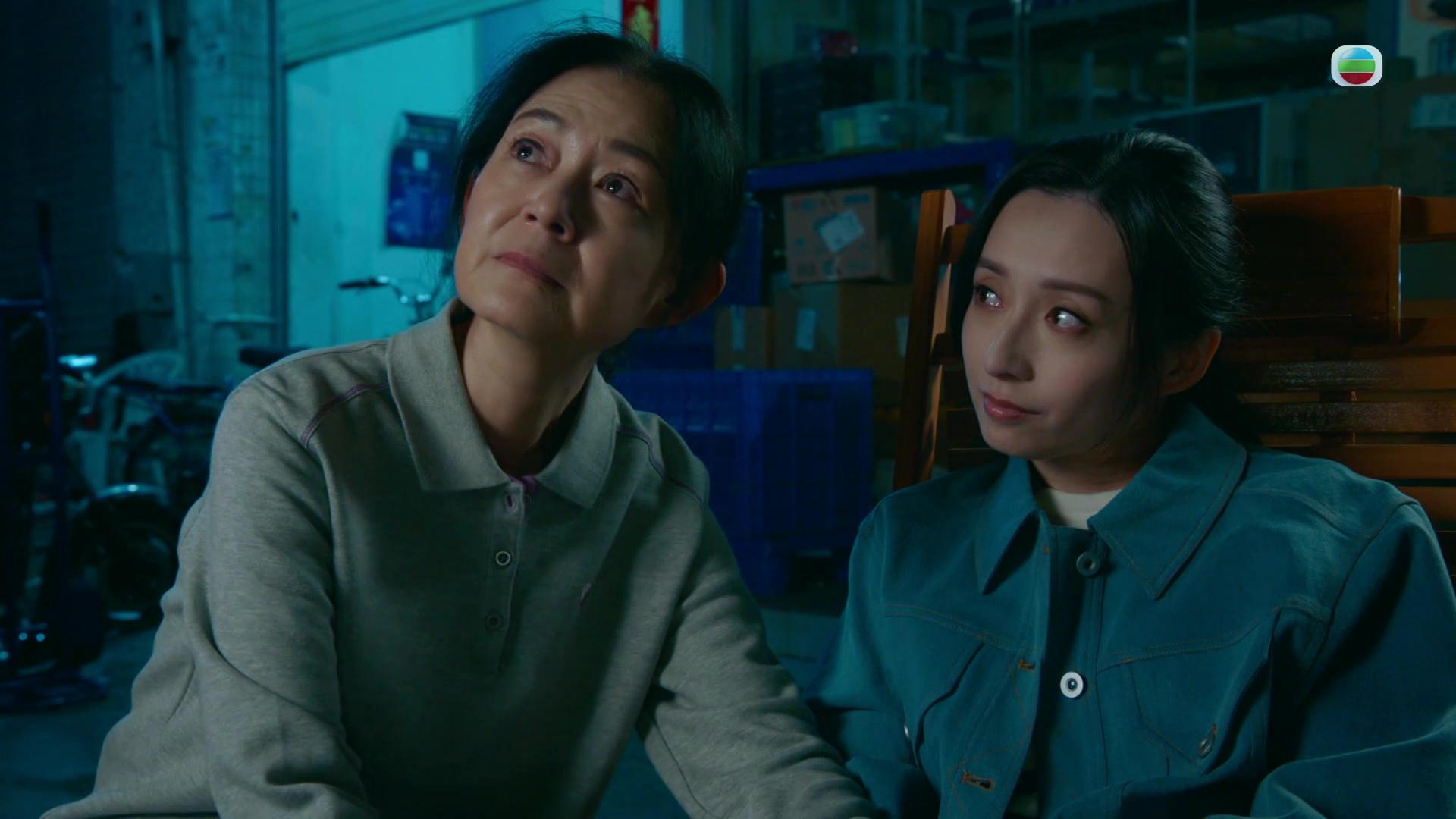 嘉欣與芳芳互動超有愛。