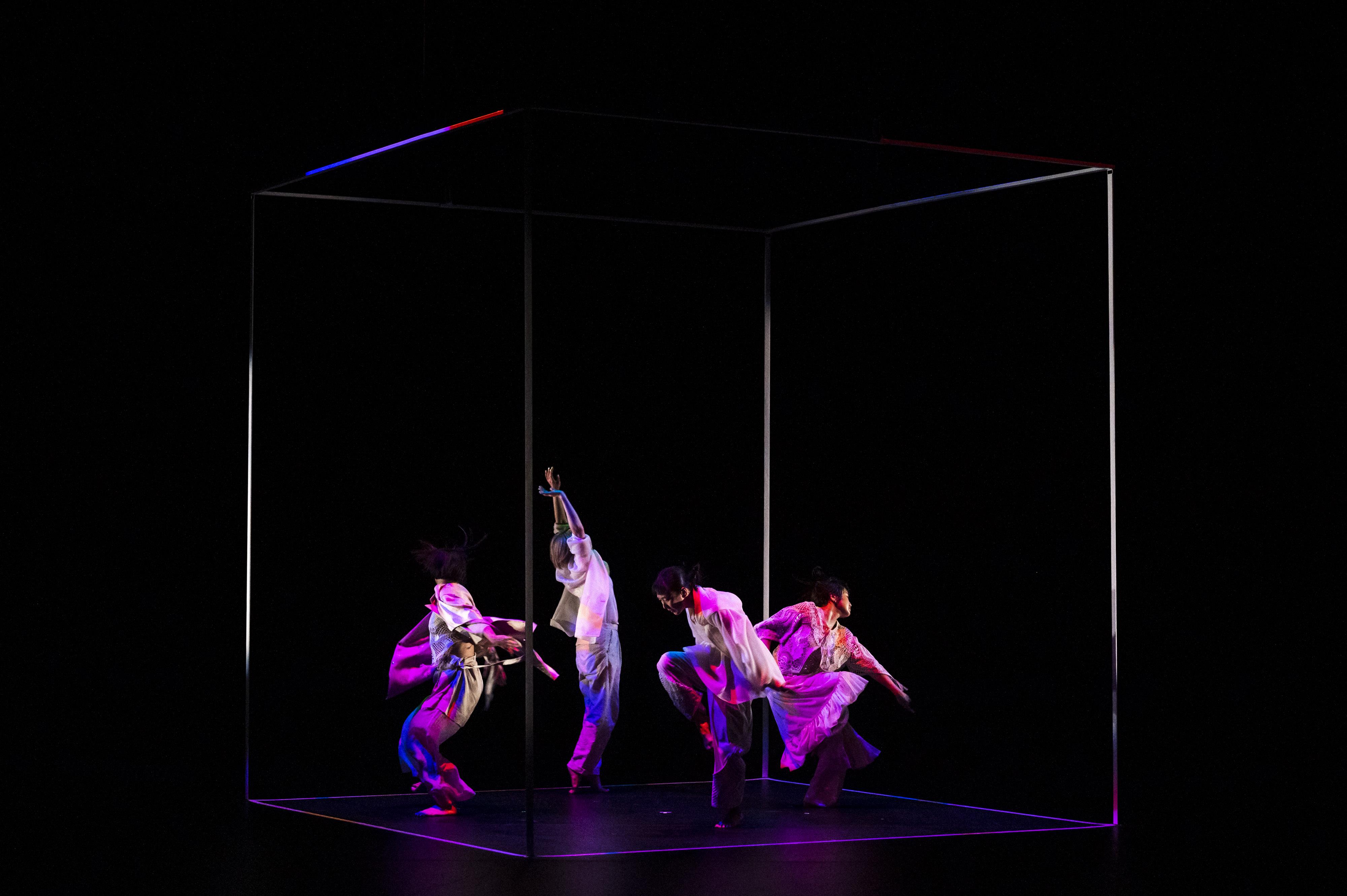 Photo by Takeshi Yao