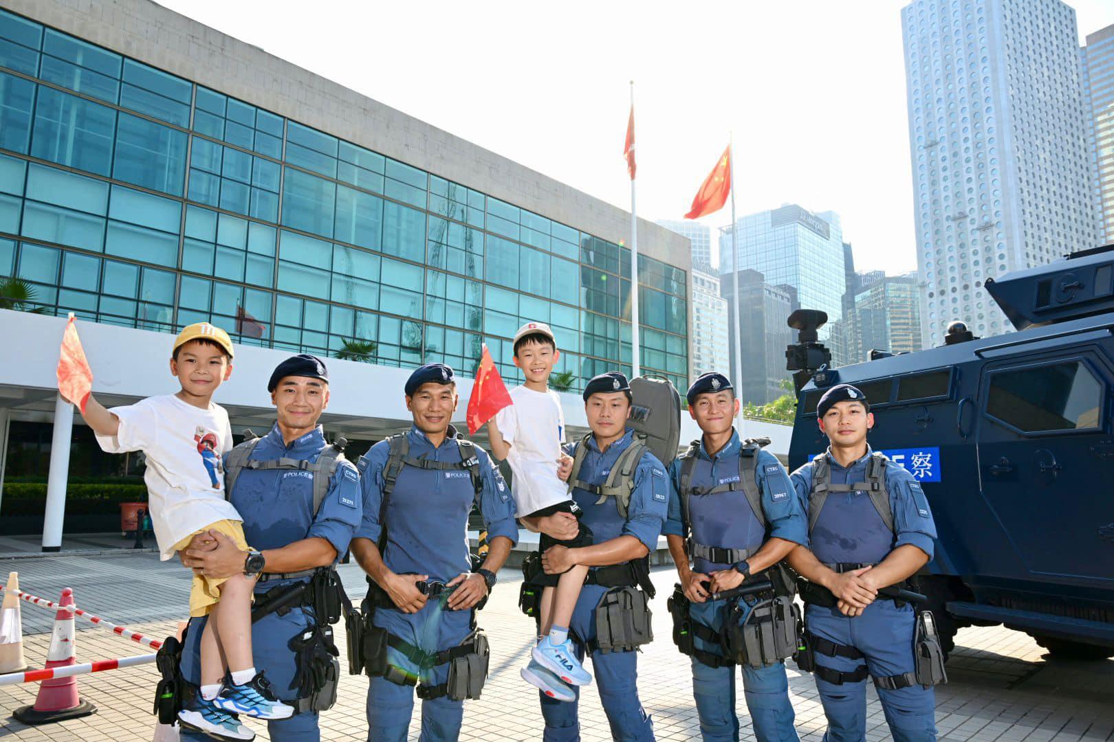 警隊公布今年「公眾意見調查」及「警隊服務滿意程度調查」結果,超過6成受訪者表示對警隊有信心(香港警方FB圖片)