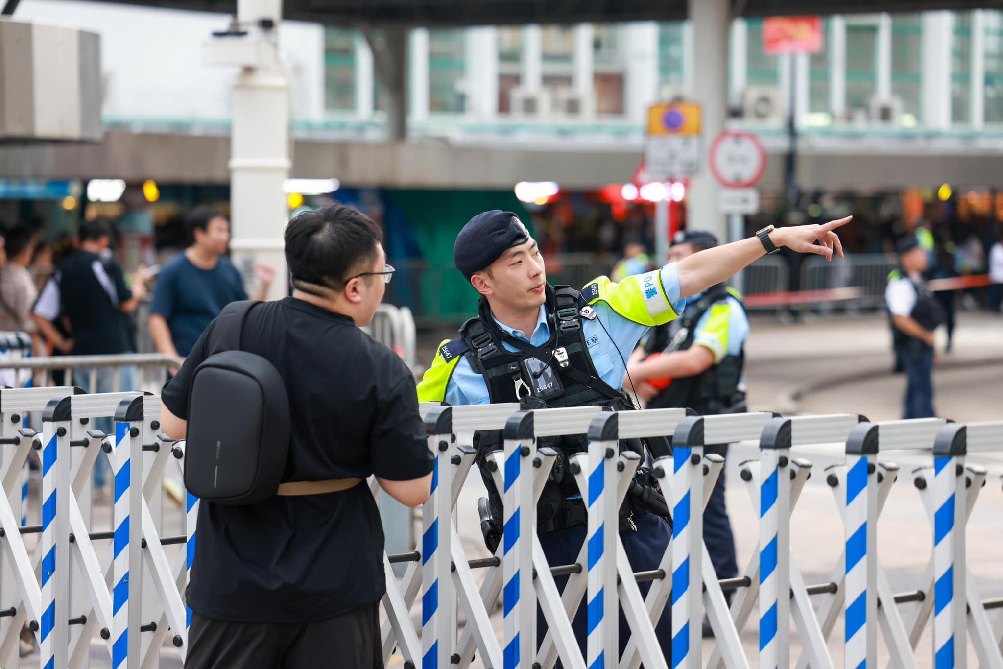 警隊公布今年「公眾意見調查」及「警隊服務滿意程度調查」結果,超過6成受訪者表示對警隊有信心(香港警方FB圖片)