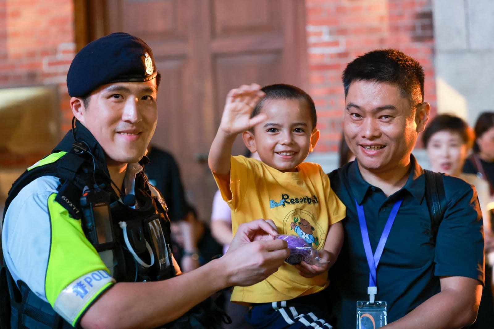 警隊公布今年「公眾意見調查」及「警隊服務滿意程度調查」結果,超過6成受訪者表示對警隊有信心(香港警方FB圖片)