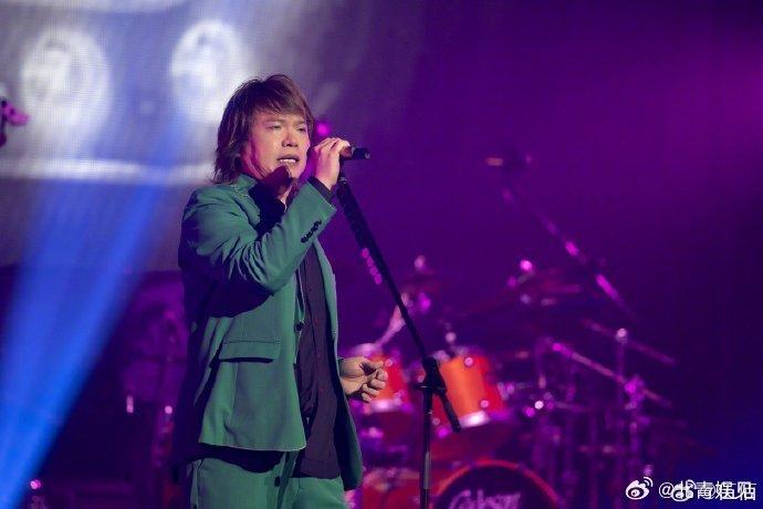 對於葉珂的言論,伍佰說唱了半世歌,第一次被人說猥瑣。