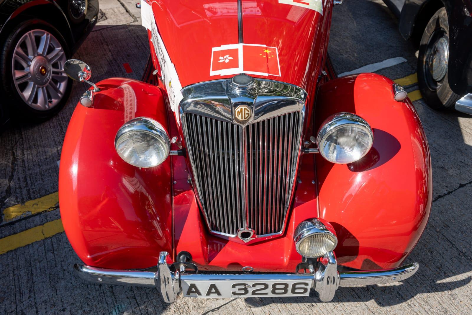 75輛名車巡遊賀國慶。(陳奕釗攝)