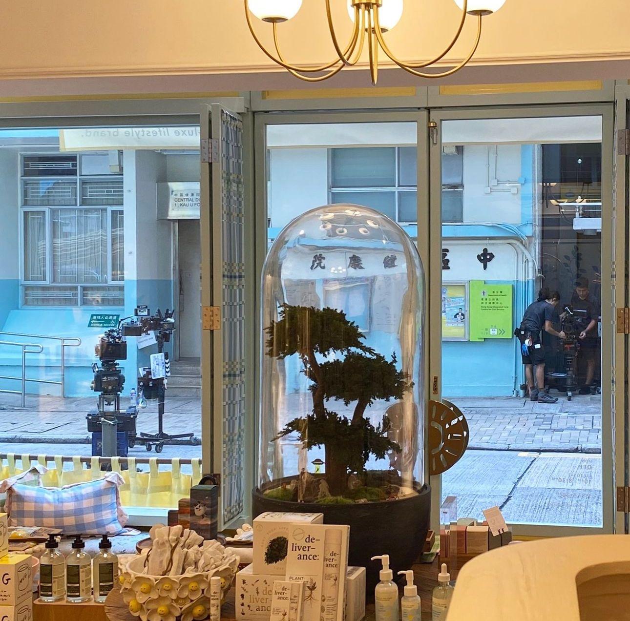 INUF位於中環九如坊的概念店,昨日遭硬闖拍攝。