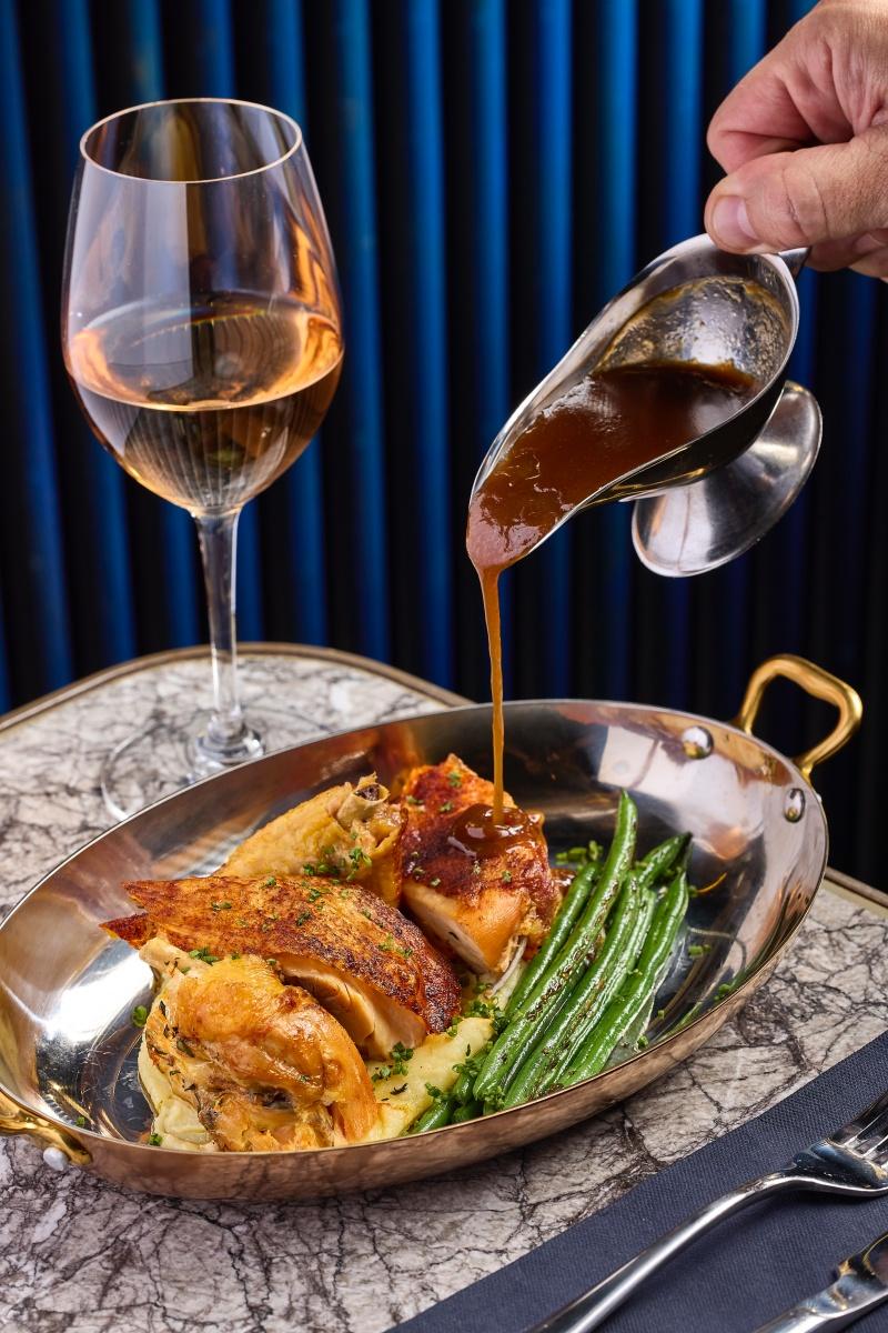 法式烤雞 $298兩道菜晚餐