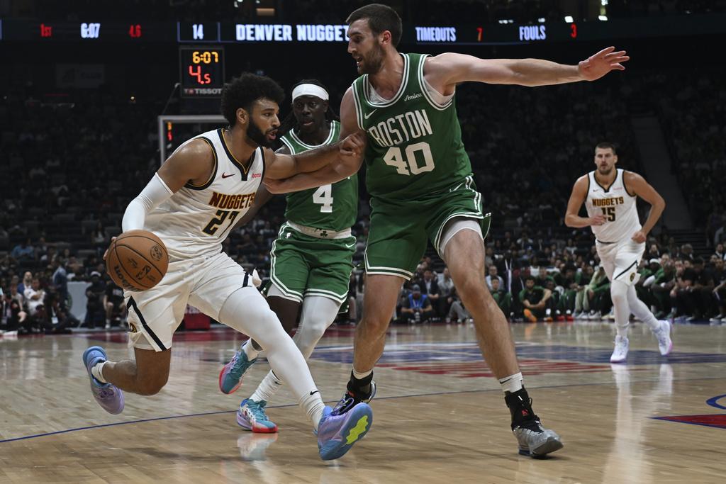 金塊控衛梅利狀態起伏大。