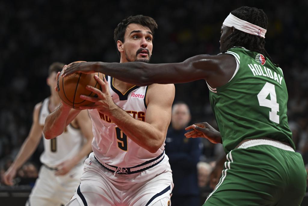 沙域運動能力一般,優點是射程遠可助祖傑拉開空間。