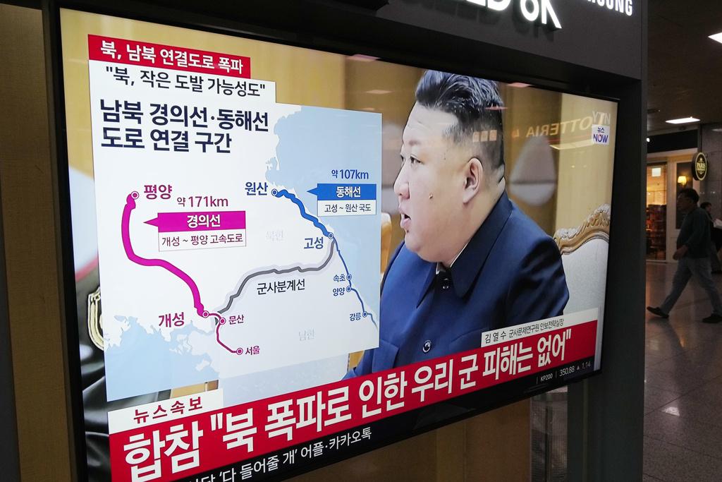 南韓電視台周二報道,北韓炸毀兩韓邊境公路。(美聯社)