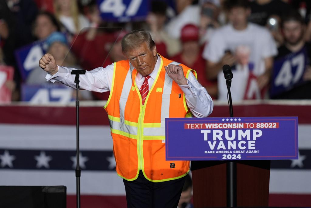 特朗普周三在威斯康辛州舉行造勢大會。(美聯社)