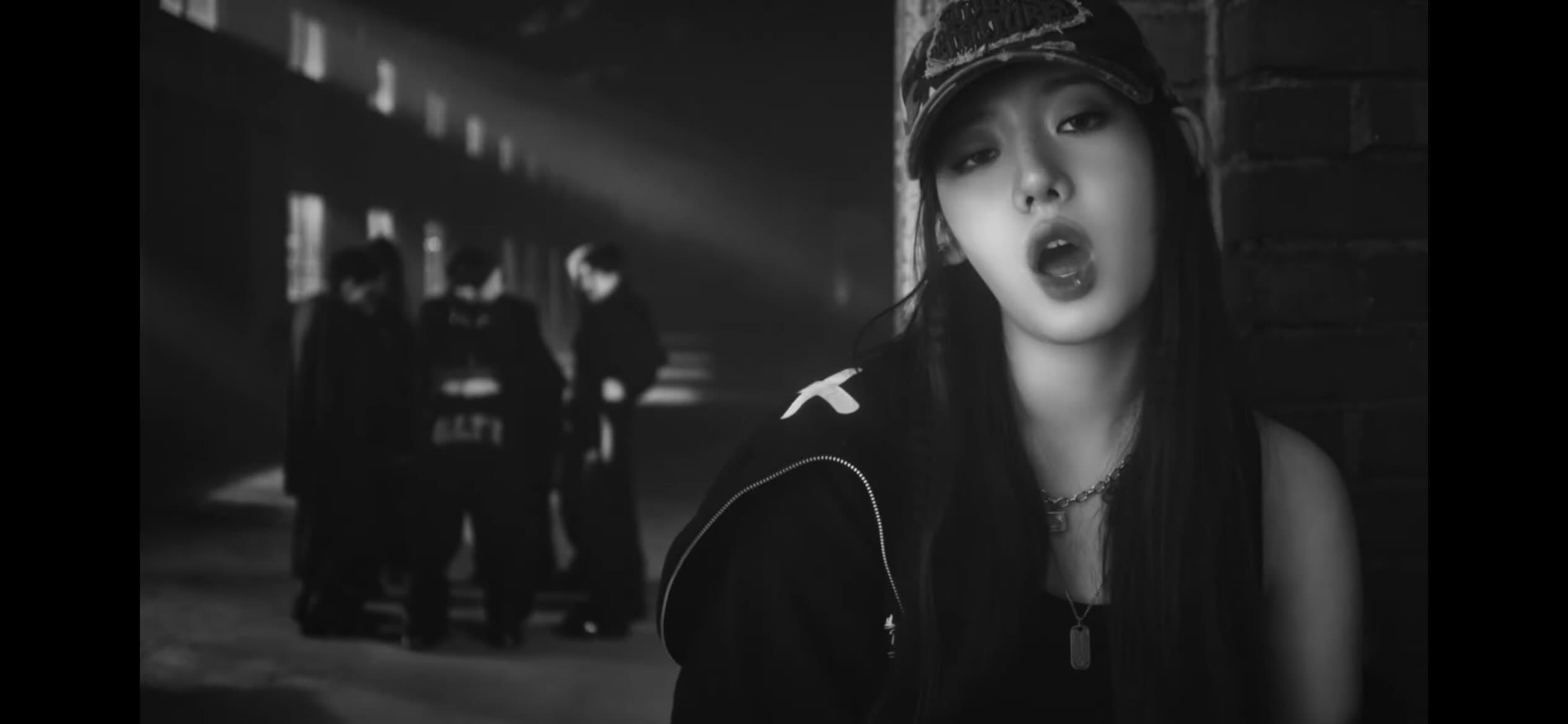 主唱Rora,樣貌氣質點像秀智。