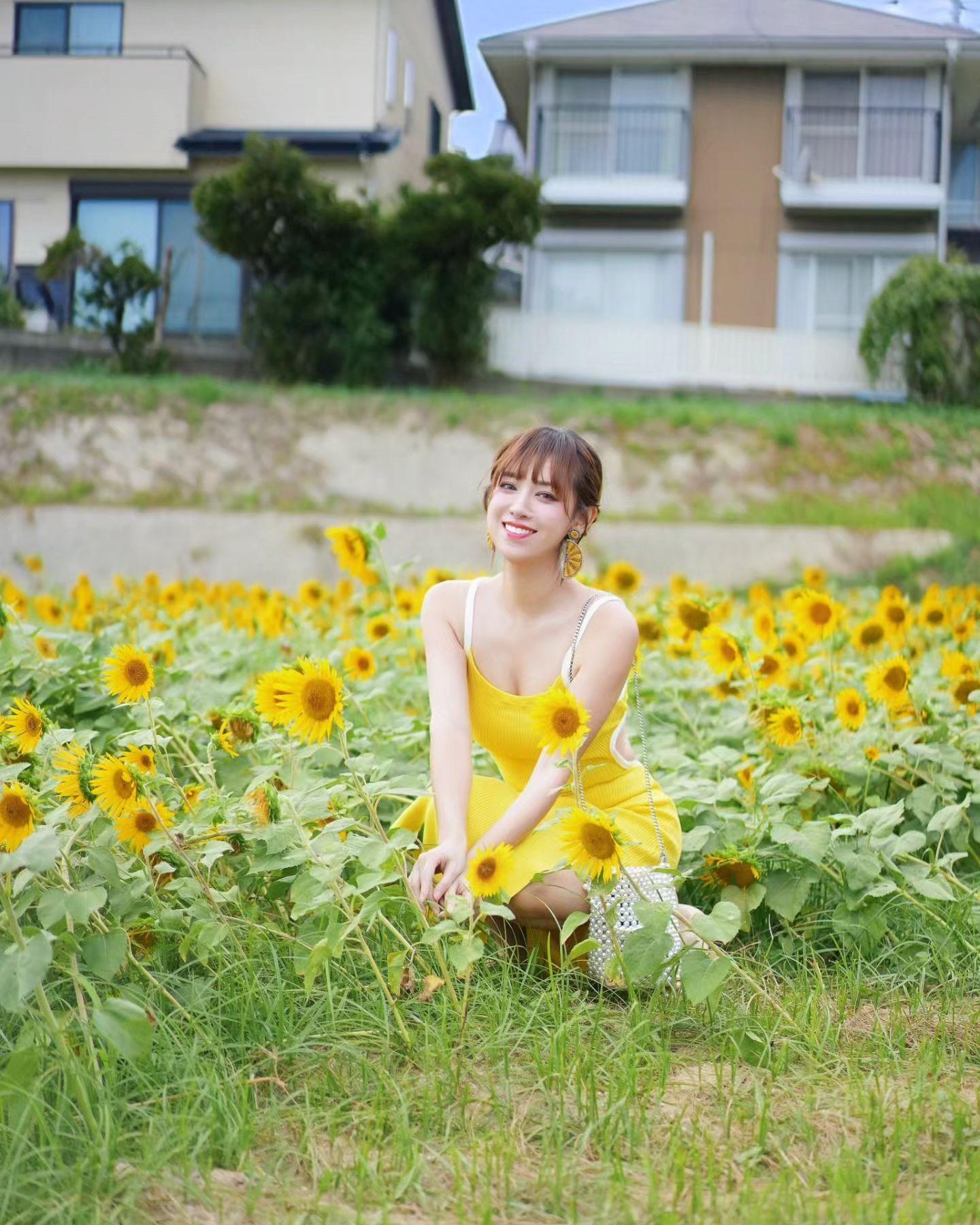 Vincy黃捷穎是中年好聲音Top 100。