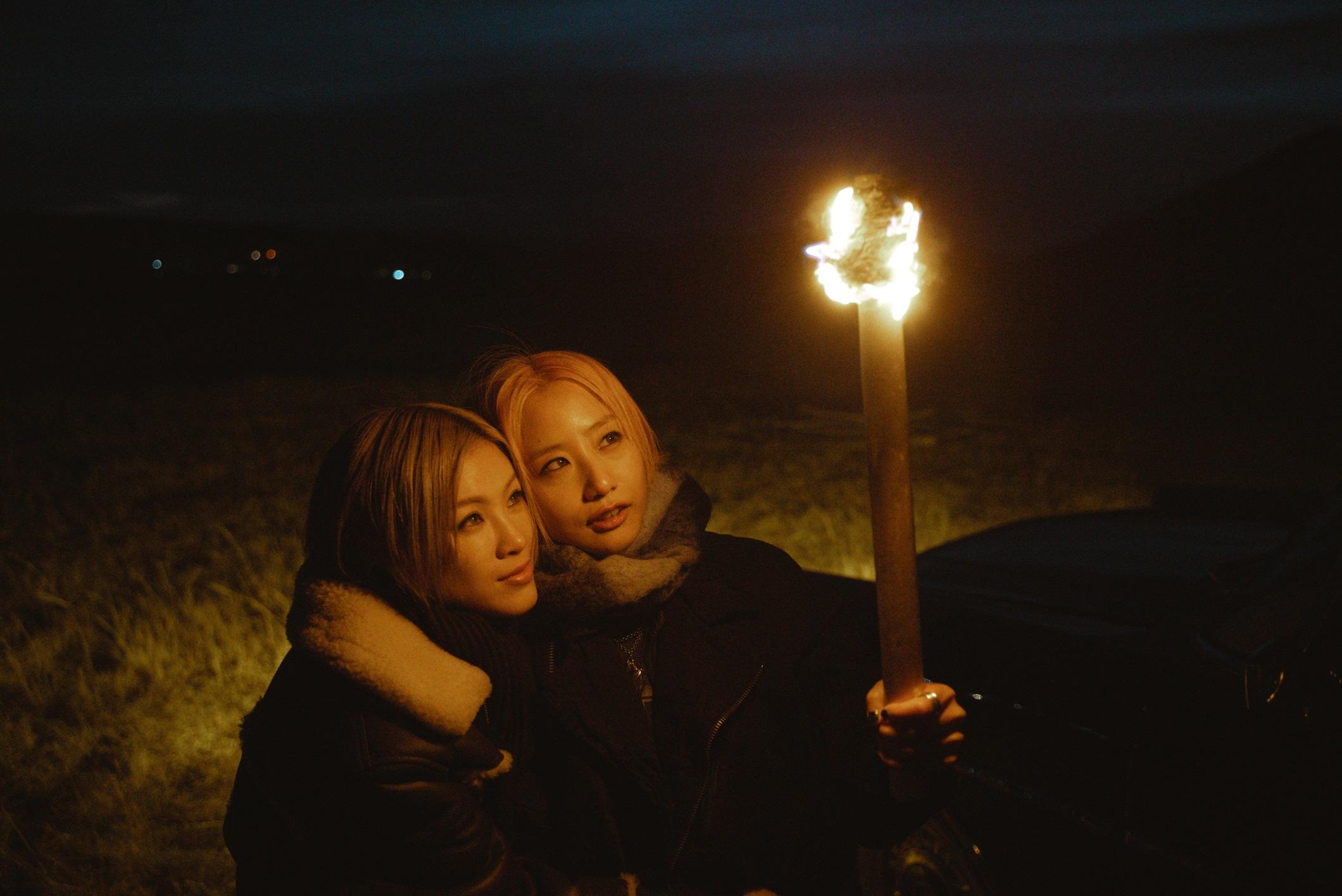 陳蕾新歌《0.1秒後的世界》MV獻螢幕初吻,主動咀張蔓姿冇尷尬。