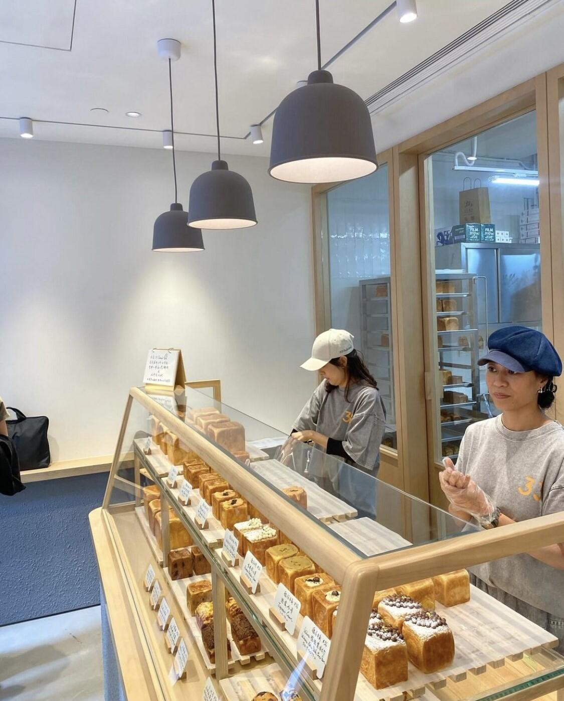 店舖設計頗有日式簡約風格。(圖片來源:IG@meterchen)