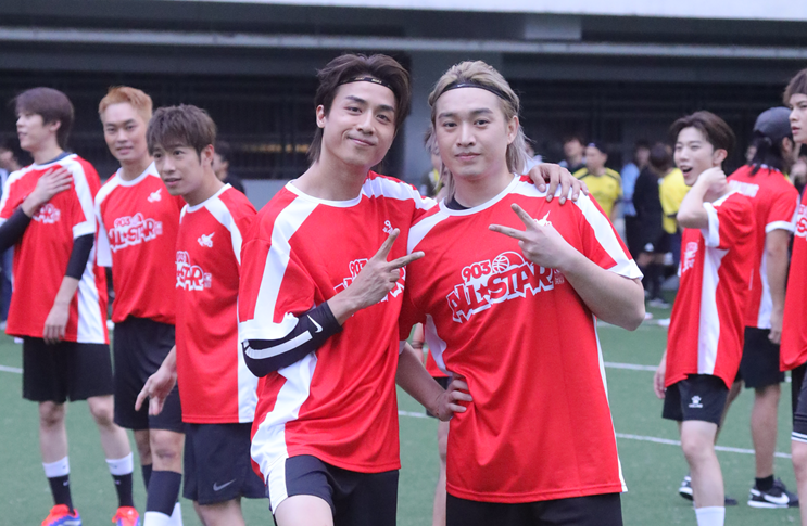 柳應廷Jer和AK出道近6年,終如願同場踢波。