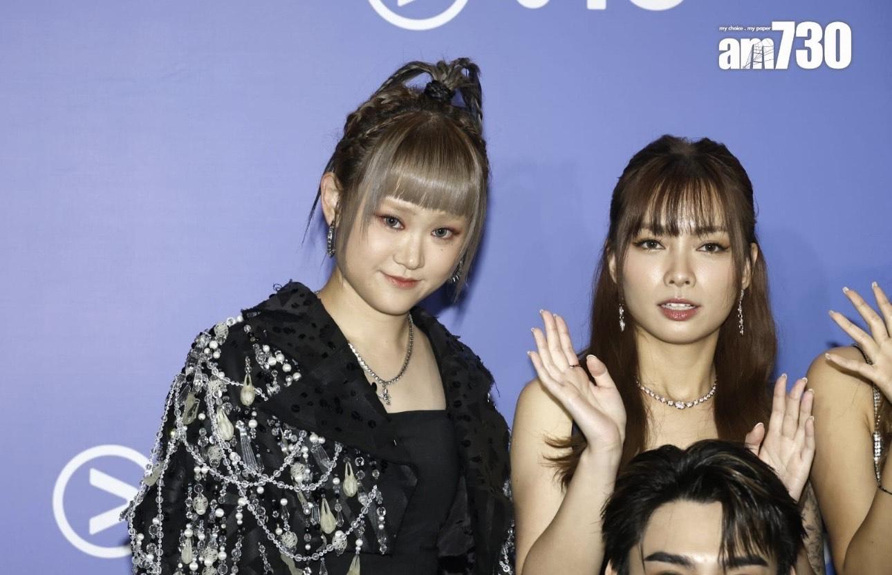 有消息指其實WinWin與KC已分手幾個月。