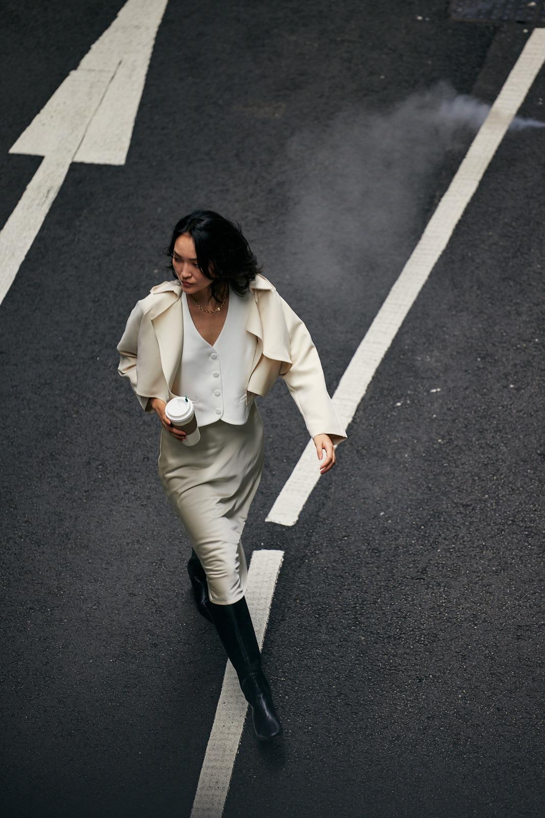 Belted 6-in-1 Trench Coat (Oat), Yuna Relaxed V-neck Vest (White), Esha Elastic Knit Column Midi Skirt (Ivory)