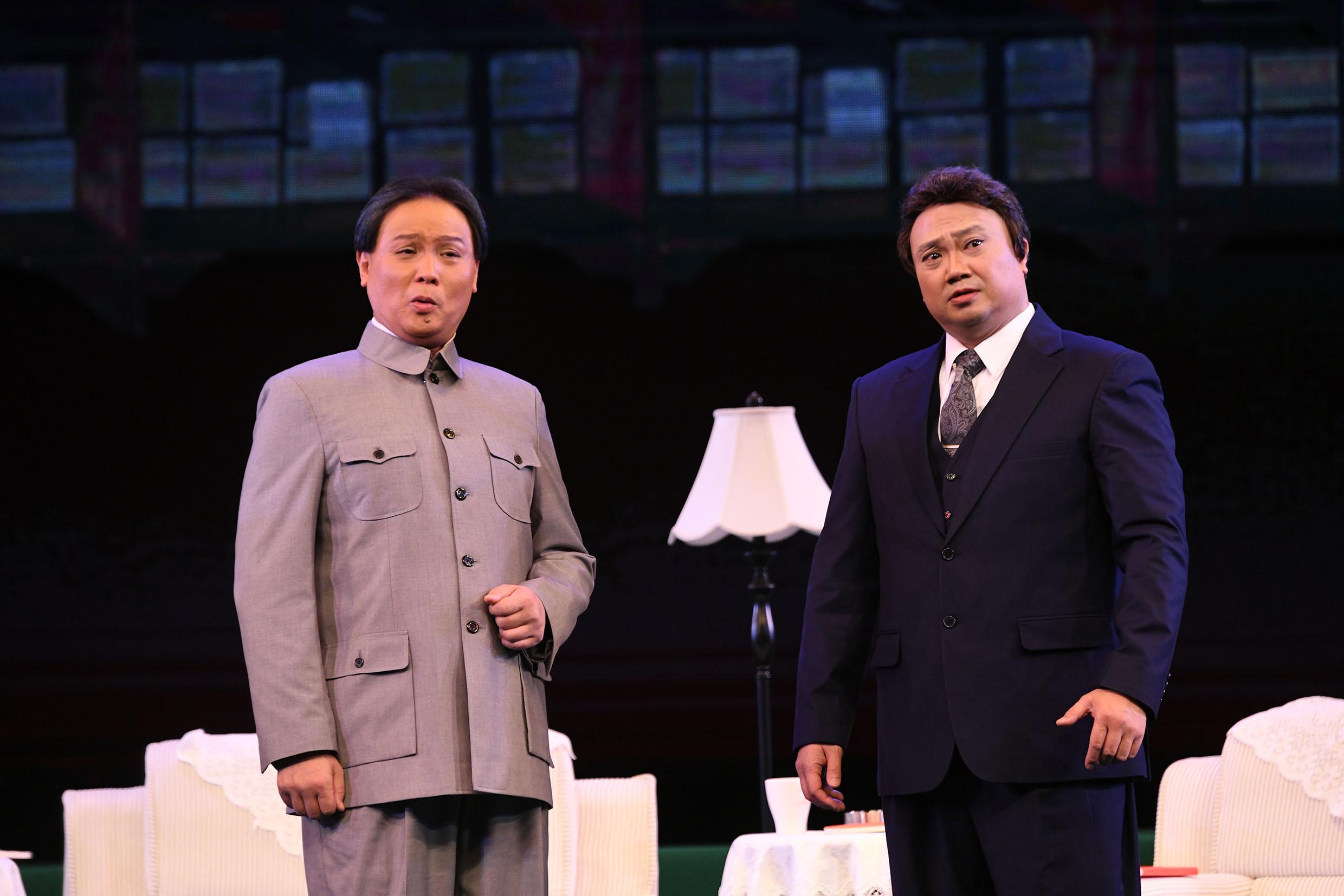 《粵劇特朗普》是李居明以近代史創作的粵劇之一。