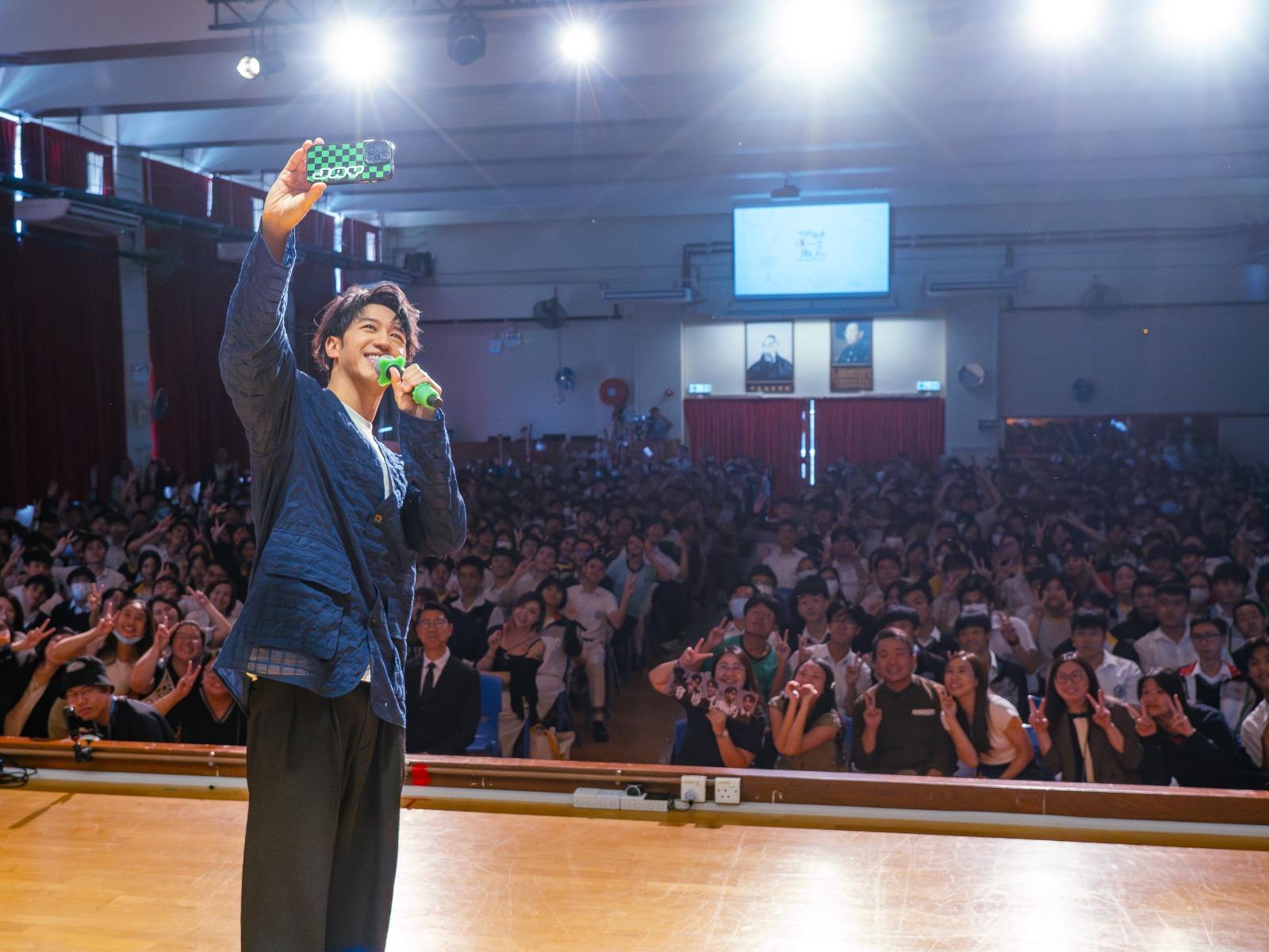 Jay Fung興奮地表示《會再見的》演唱會Live版昨日派台。