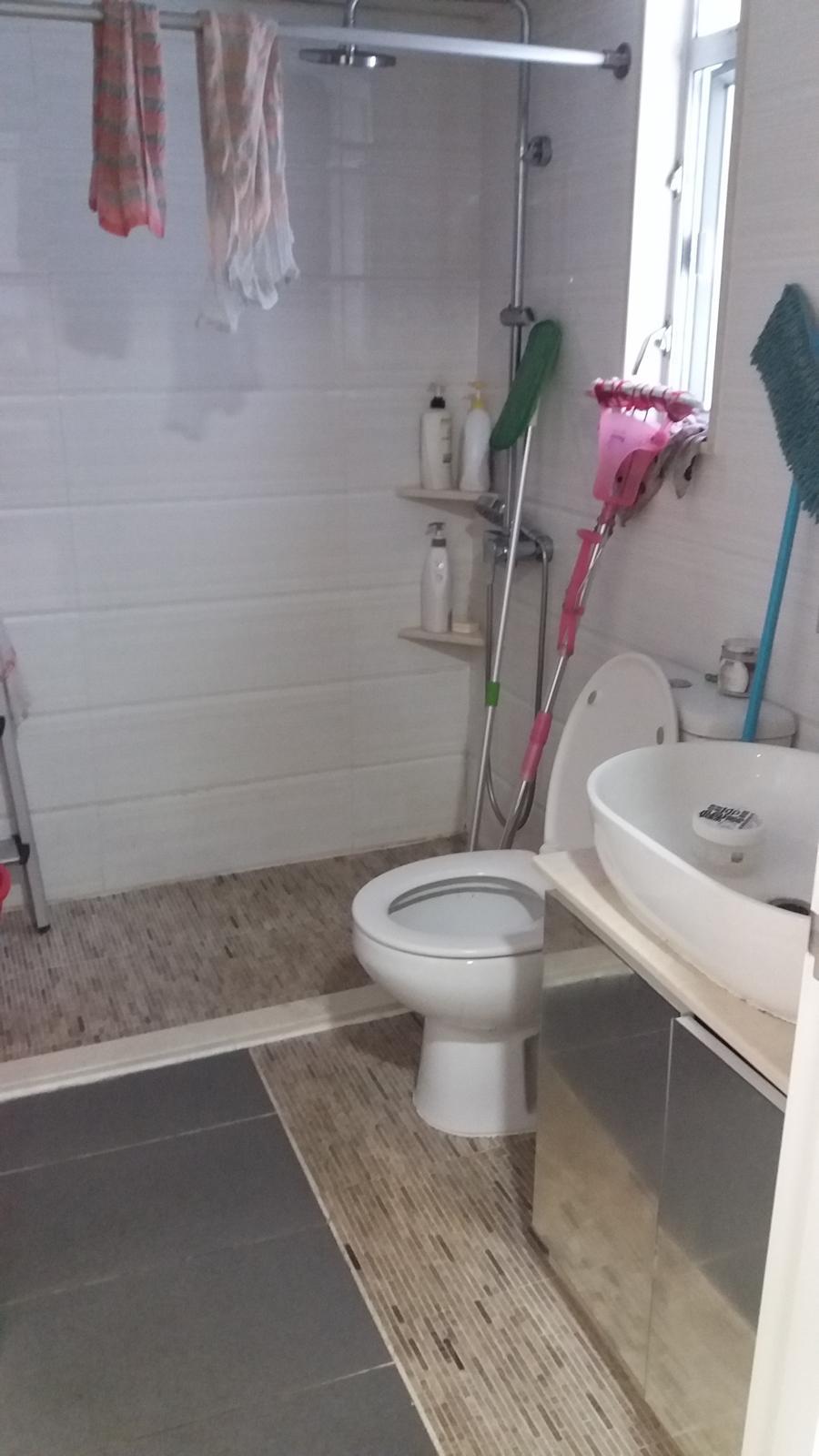 浴室裝修亦十分新淨。(代理提供)