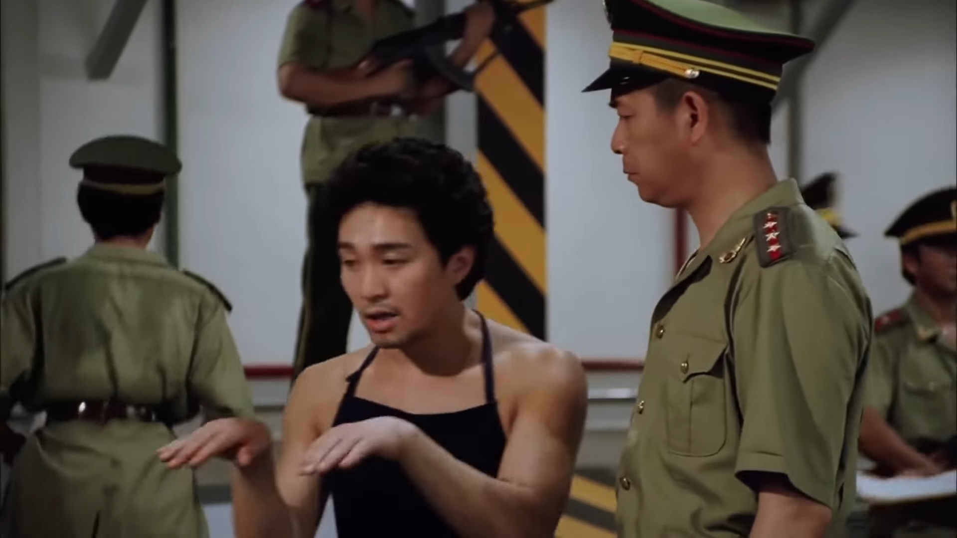 周星馳︰「咁暴龍係鬼鬼竄竄走嚟走去嗰條?」