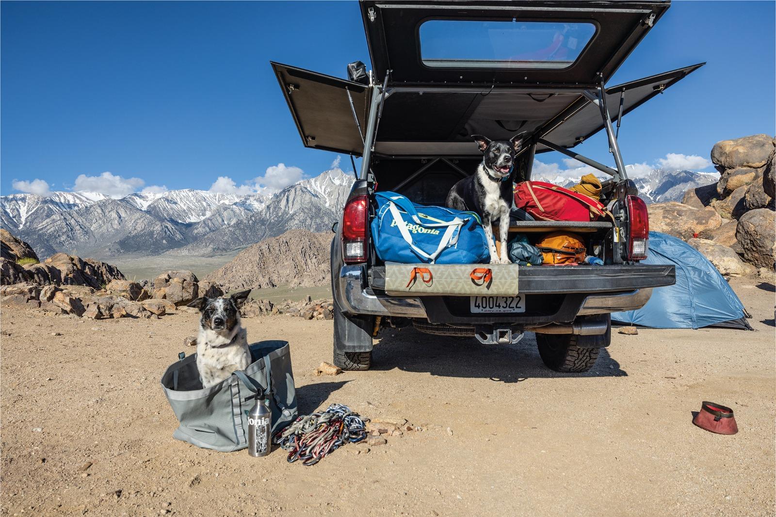 Patagonia Black Hole® 旅行袋除長途旅行外,同樣適合短線行山。