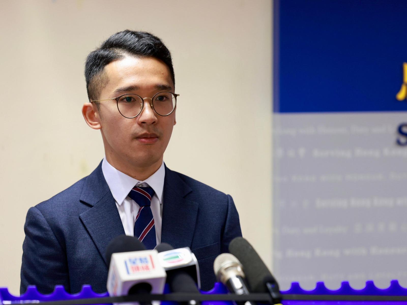 沙田乙明邨街市店舖先後兩次遭人爆竊,20歲本地男子被捕。