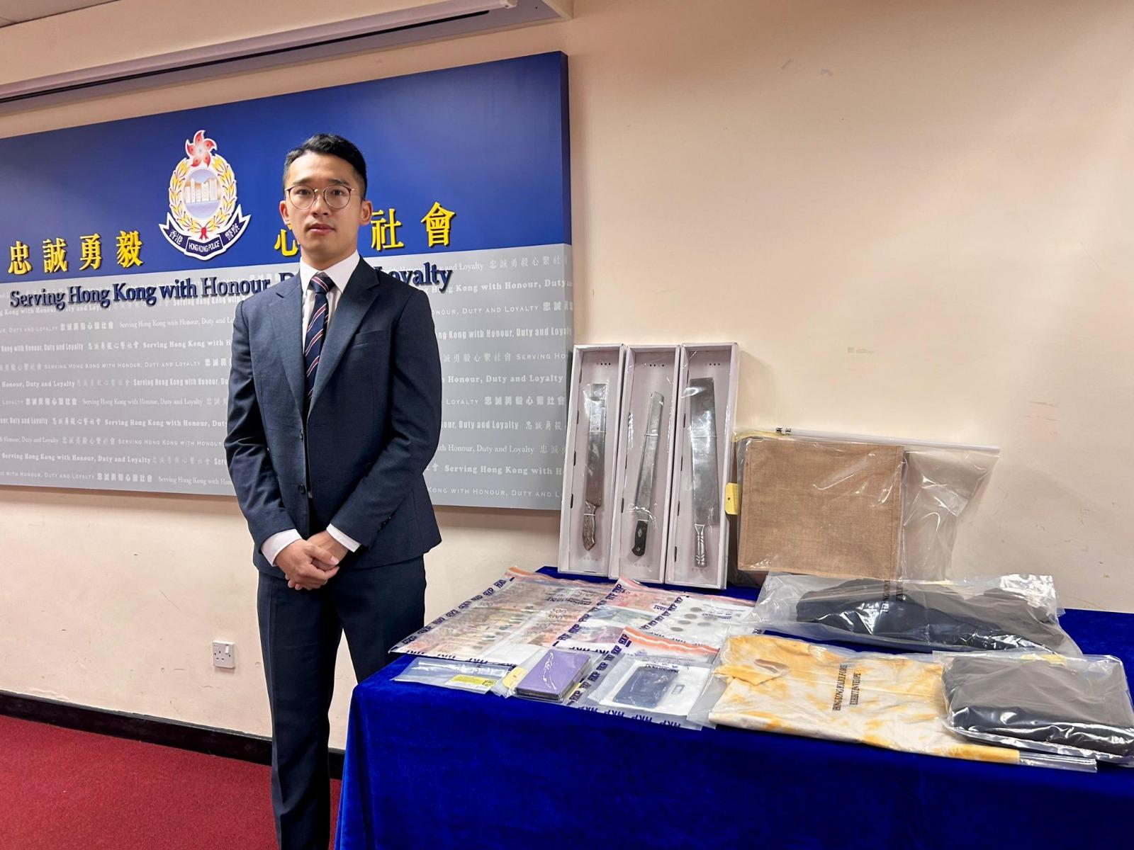 沙田乙明邨街市店舖先後兩次遭人爆竊,20歲本地男子被捕。