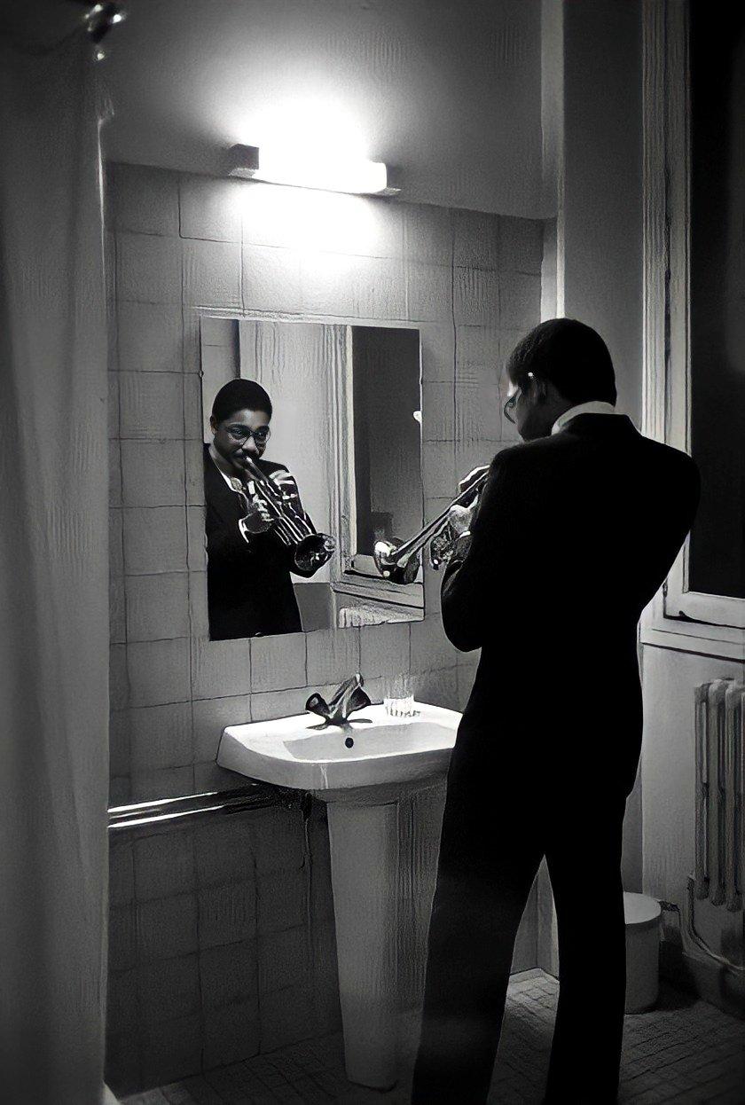 對比Dizzy Gillespie的激烈熱情、Miles David的霸道冷靜,Wynton Marsalis的吹奏溫暖而優雅。