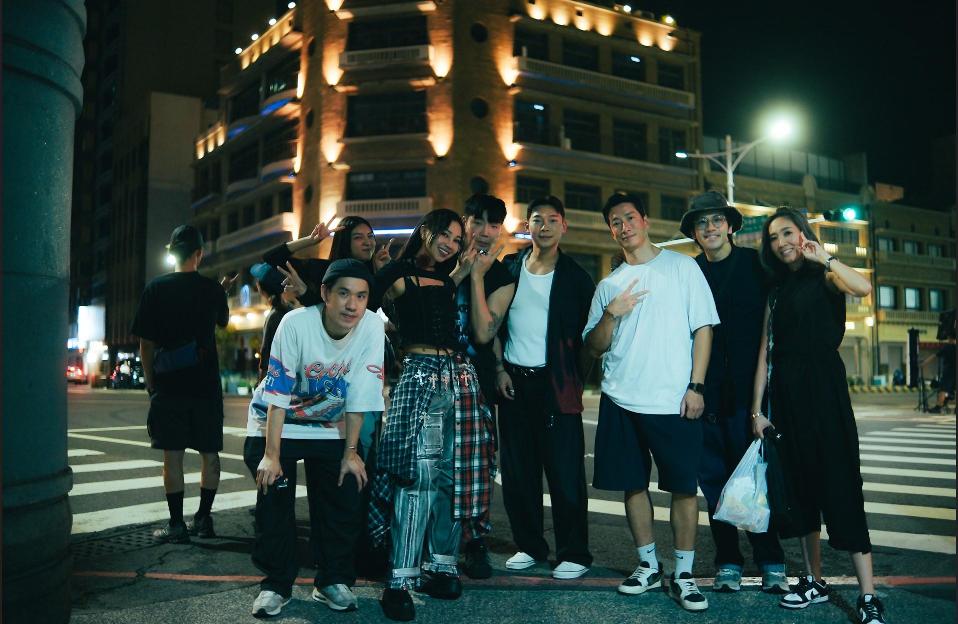 這次MV在台灣進行拍攝。