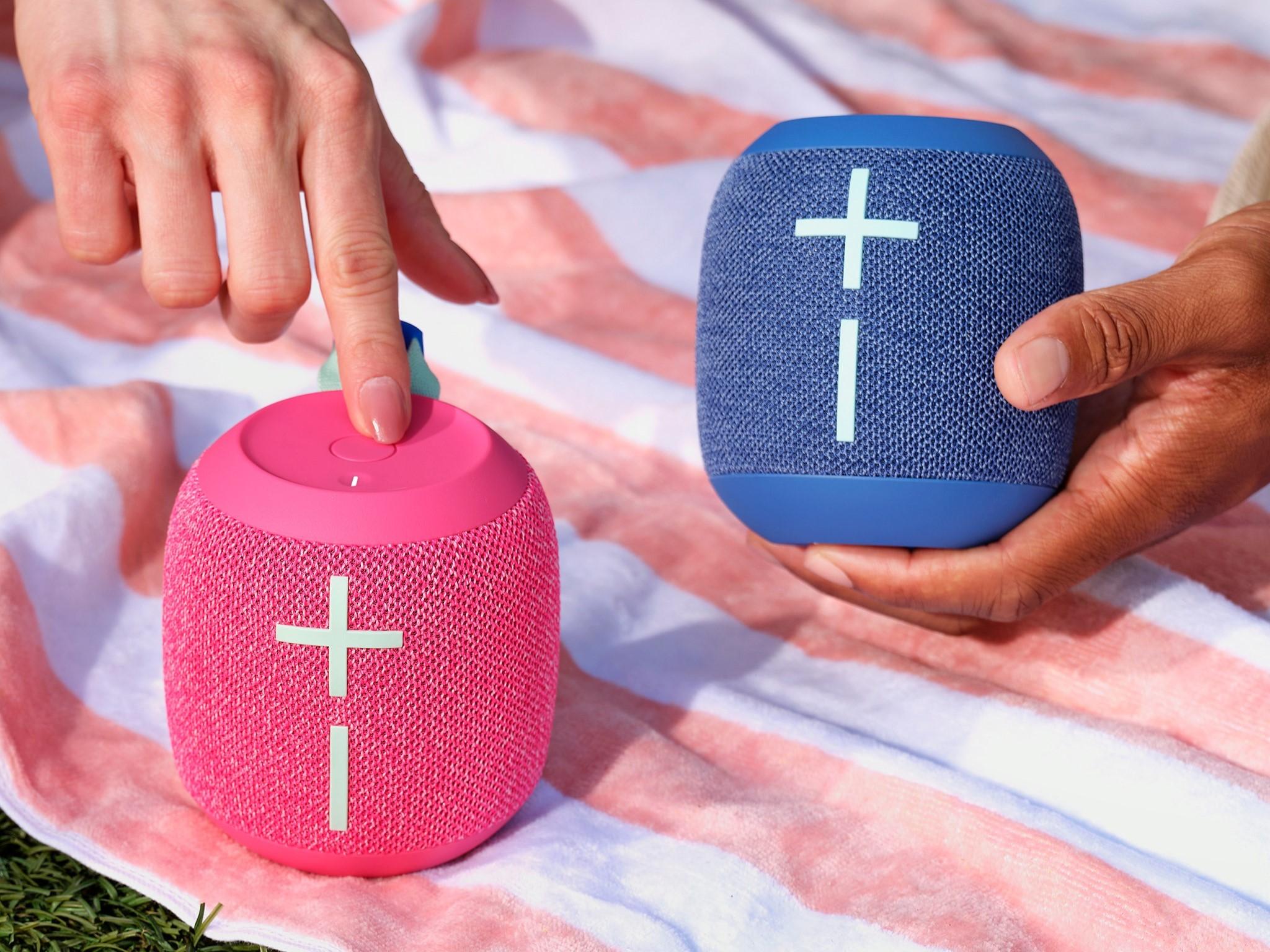 WONDERBOOM 4為掌上型尺寸,只重420克方便攜帶。