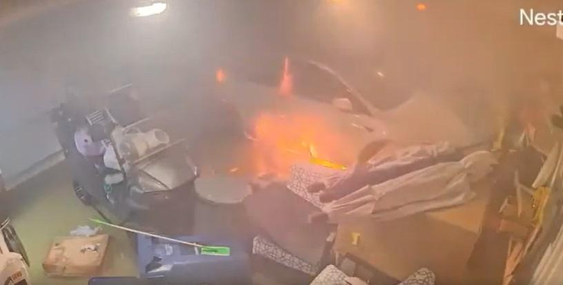 火勢猛烈。(互聯網)