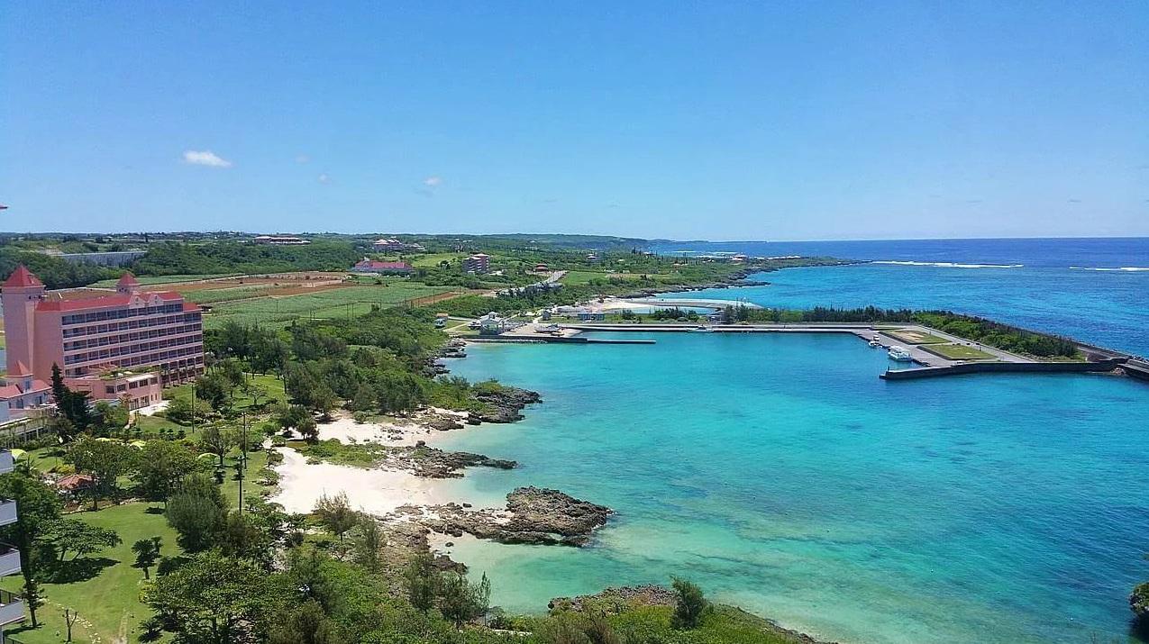 沖繩縣排第3,陽光與海灘吸引遊客。(互聯網)