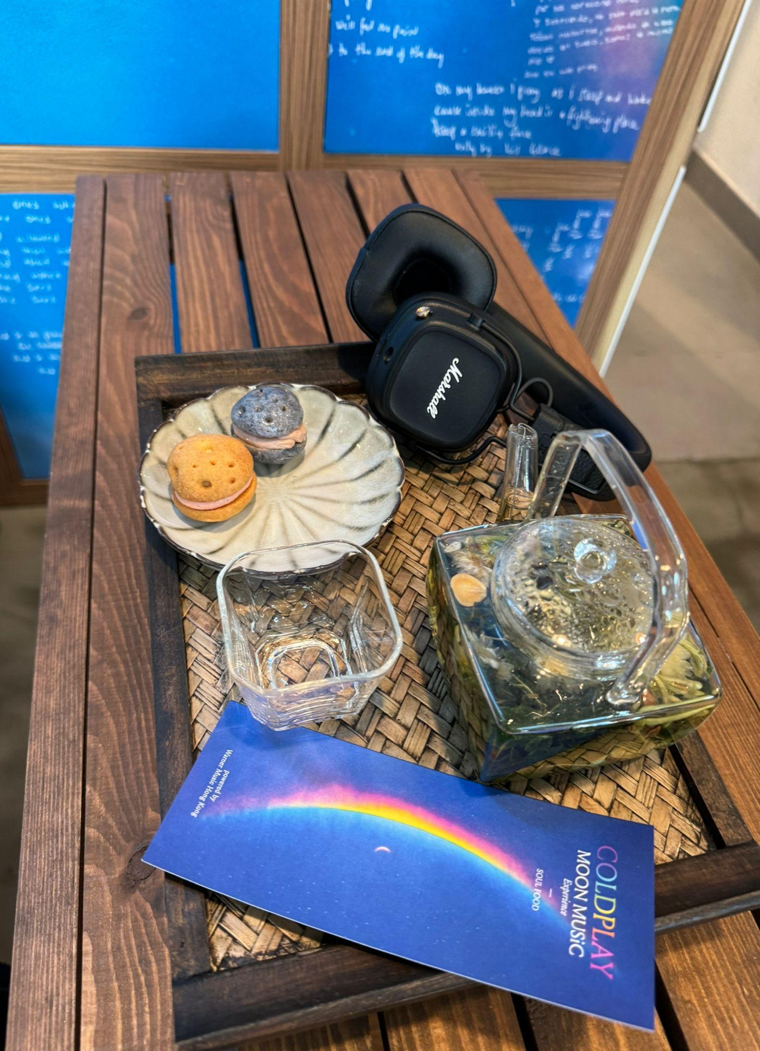 香港為Coldplay最新專輯《MOON MUSIC》開設快閃店。