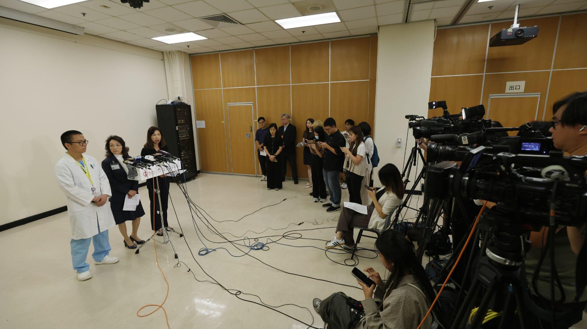 東區醫院表示,一名76歲男病人肺支氣管被錯置鼻胃喉管。