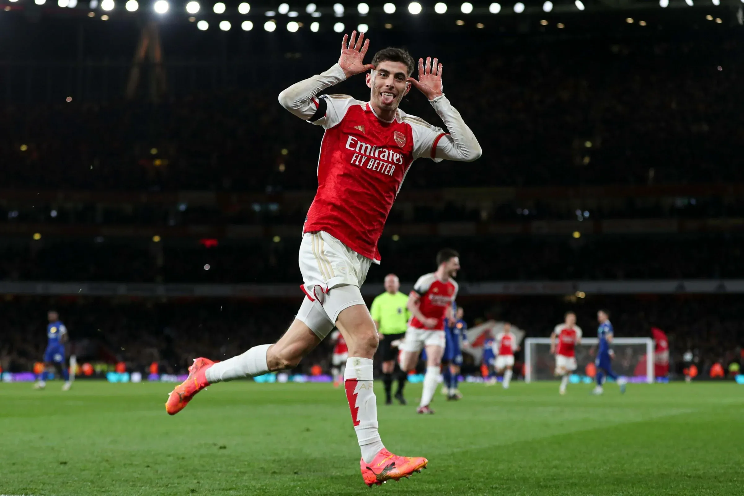 夏維斯今季英超7場入4球。