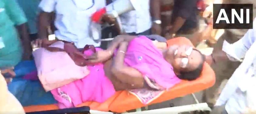 會場有婦女不適送院。(互聯網)