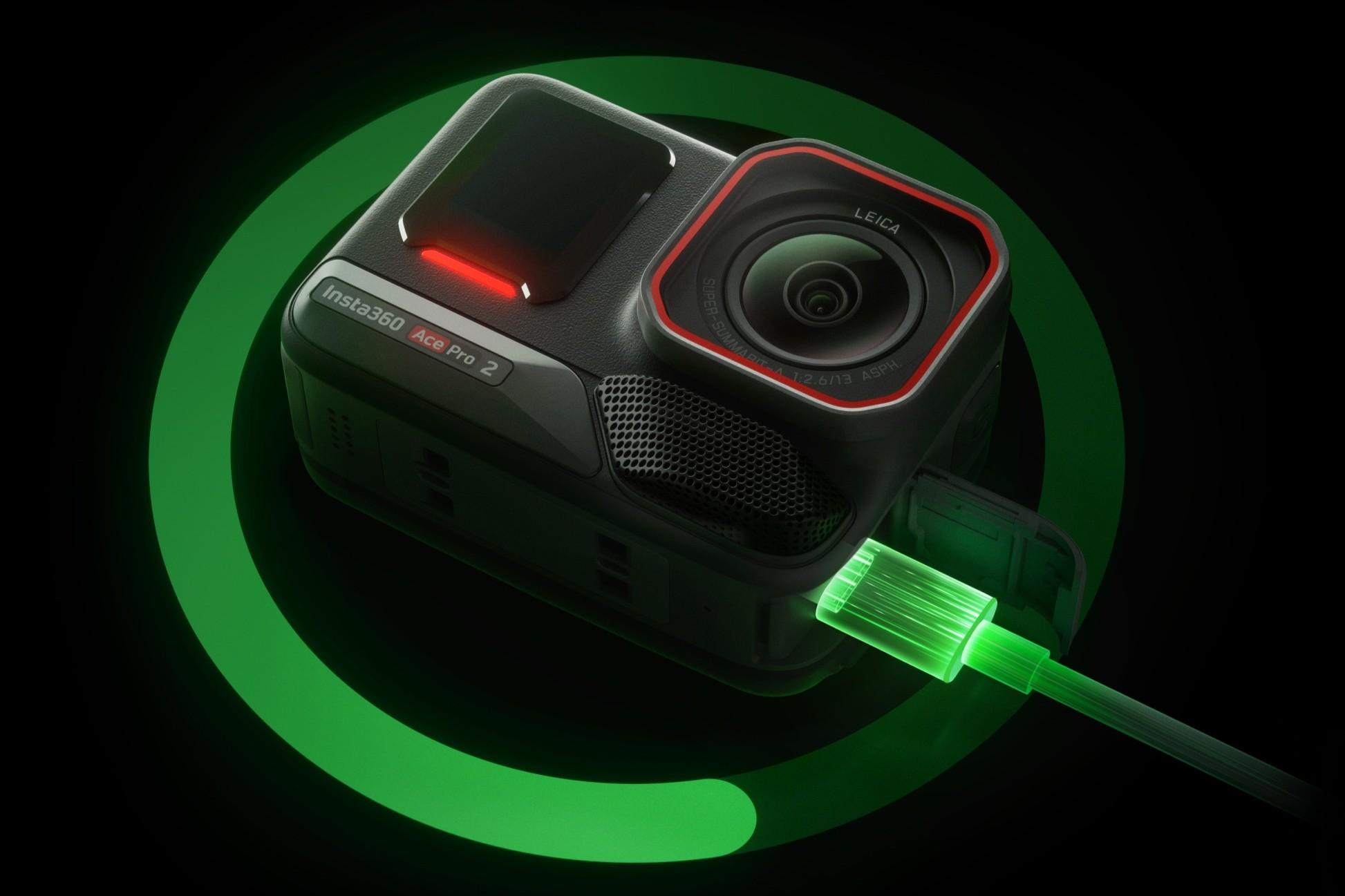 Insta360 Ace Pro 2搭載1800mAh電池,續航力更強。