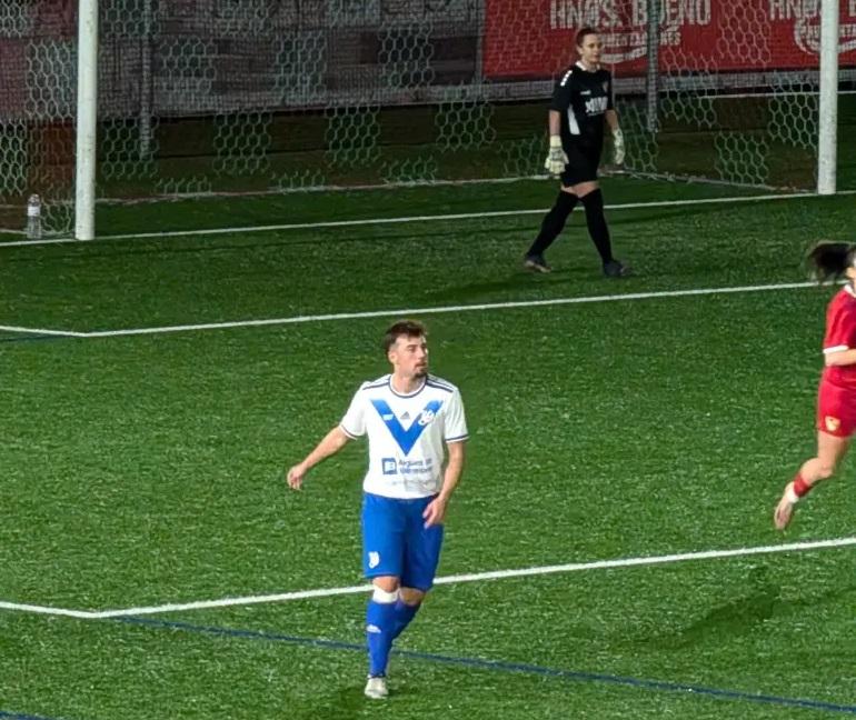 西班牙的一場女子地區聯賽出現長鬍鬚的球員引起熱議。(網上圖片)